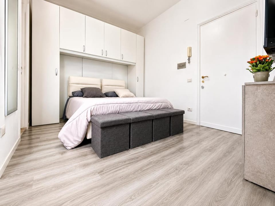 Bed, wardrobe