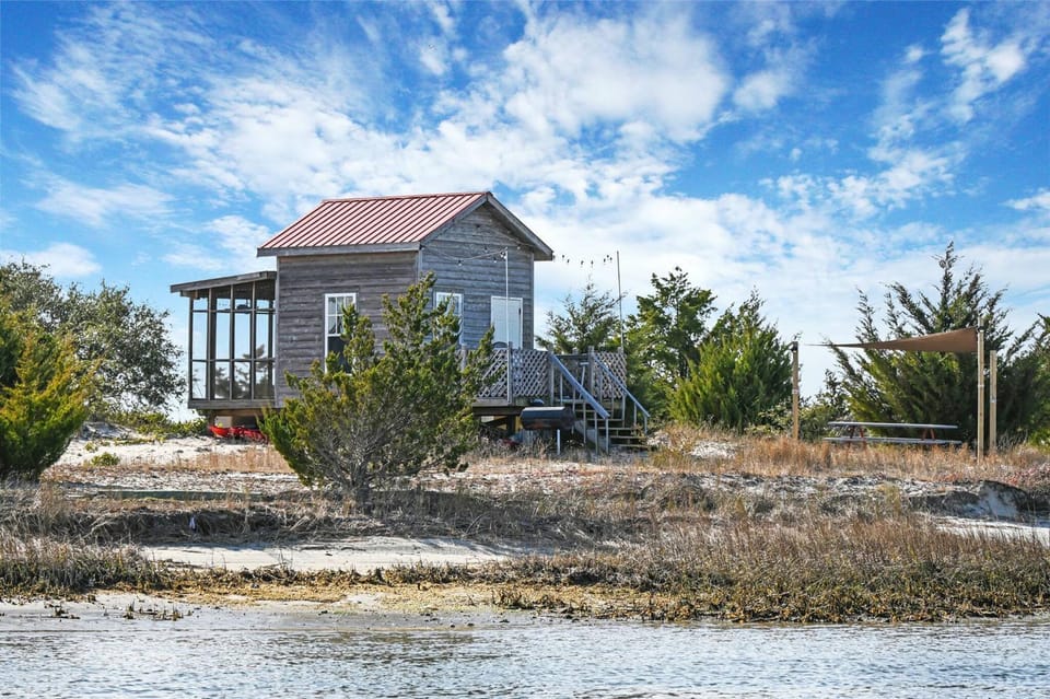 Property building, Natural landscape, View (from property/room), Beach, Lake view