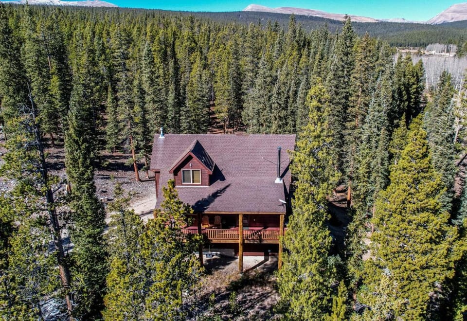 Property building, Natural landscape, Bird's eye view