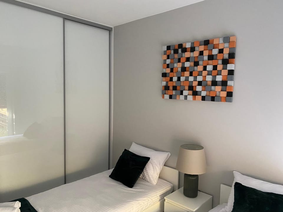 Bedroom, wardrobe