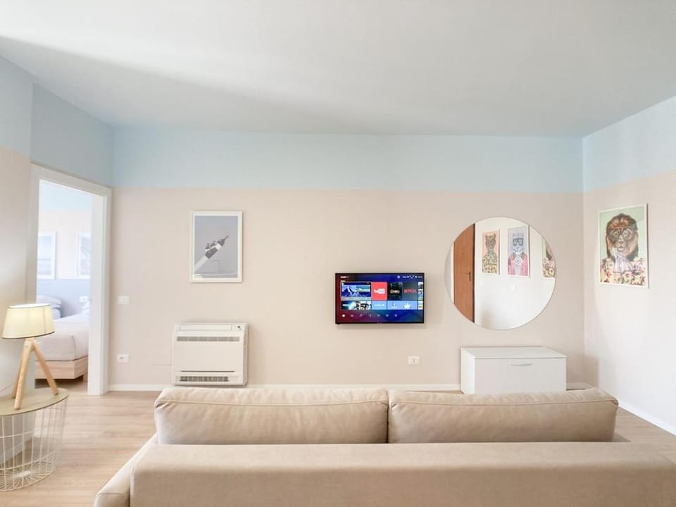 Adriatic Pearl - Premium Apartment SEA VIEW - PARKING Apartment in Tirana County, Albania
