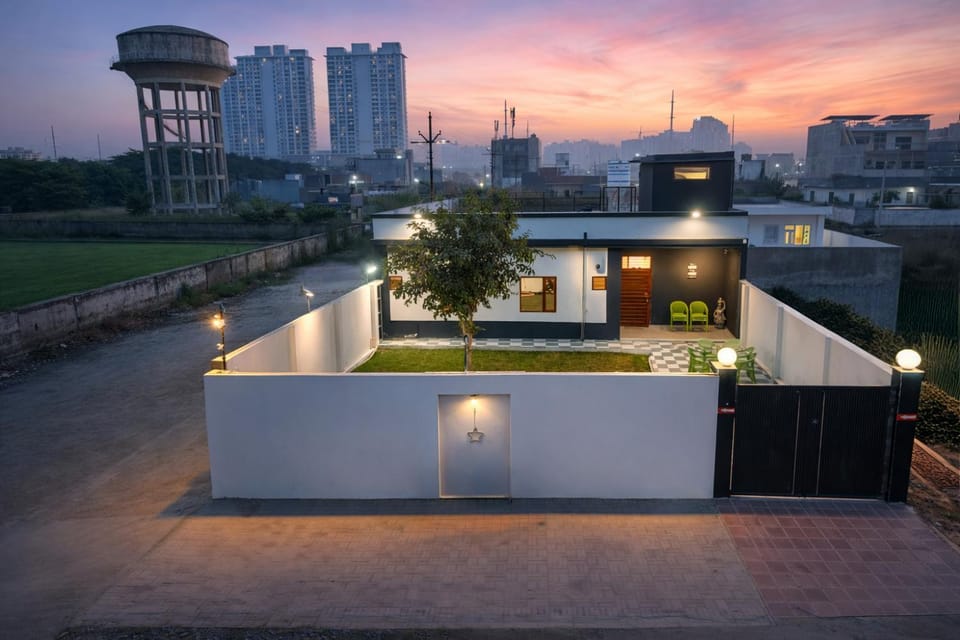 A2 Vista - 4BHK Villa with Lawn Near Expo Mart Villa in Haryana