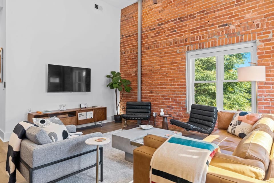 OneTreeHill Villa Downtown Riverwalk Live Oak Apartment in Wilmington