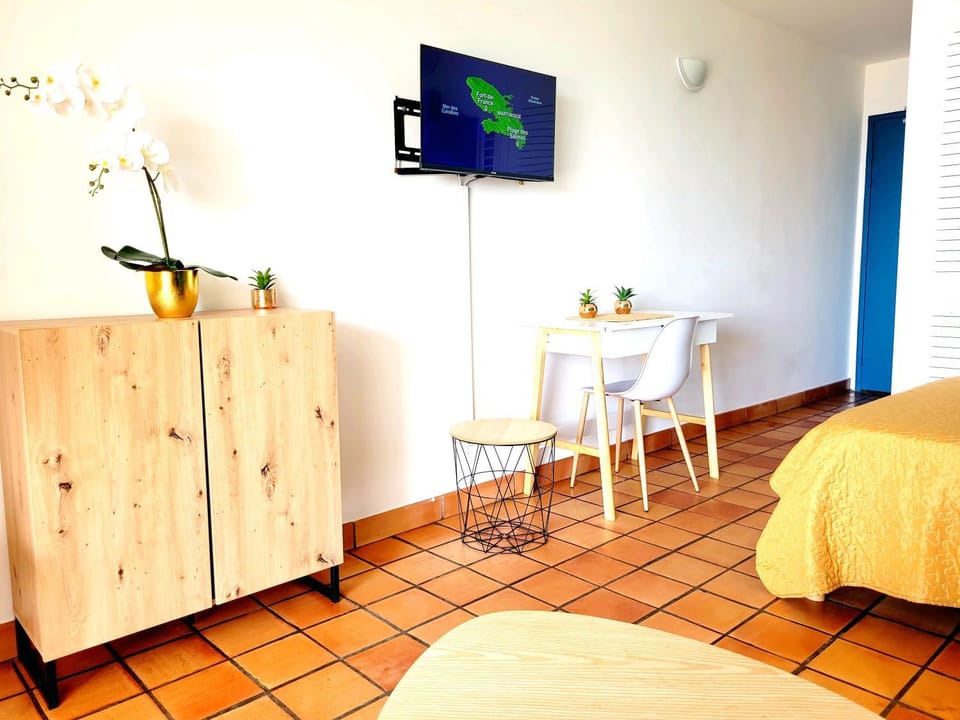 Lounge or bar