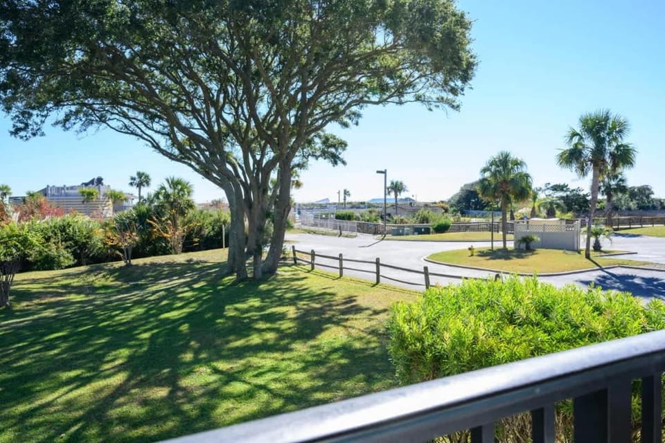 Ocean Villa C131 - 1BR Beachside Villa House in Hilton Head Island