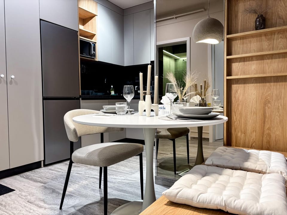 Sky Heaven Airport 2 Bdr Apartment - Free Parking Apartment in Cluj-Napoca