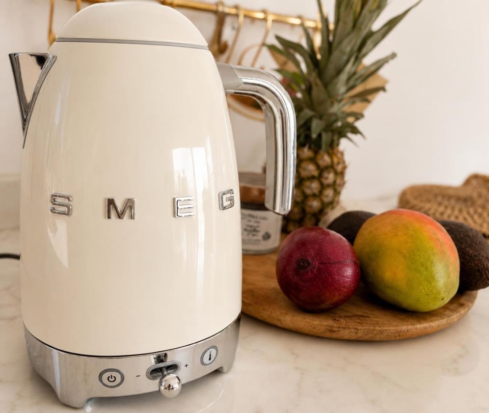 Coffee/tea facilities, Kitchen or kitchenette, toaster