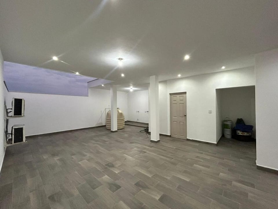 Casa en Apodaca Fracc Privado WiFi Alta Velocidad 6PPL a 10 min del Aeropuerto Apartment in State of Nuevo Leon