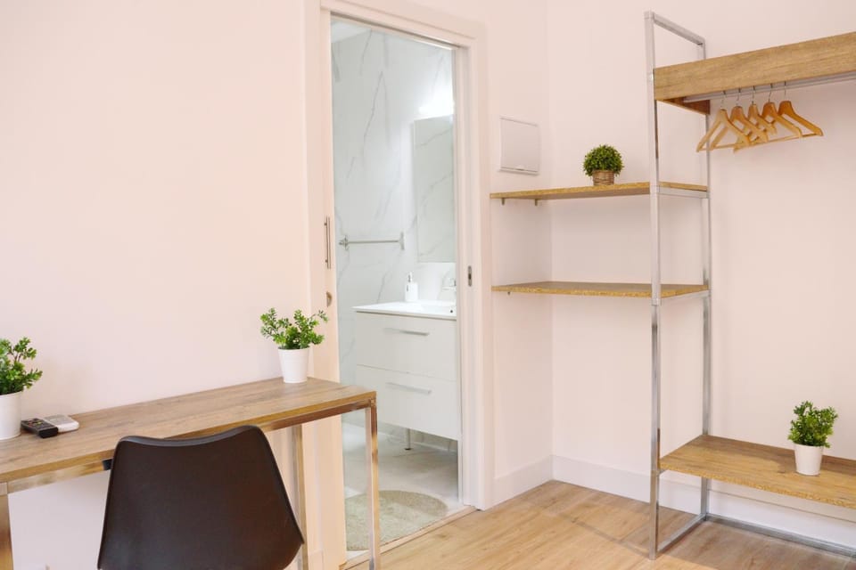 Toilet, Seating area, wardrobe