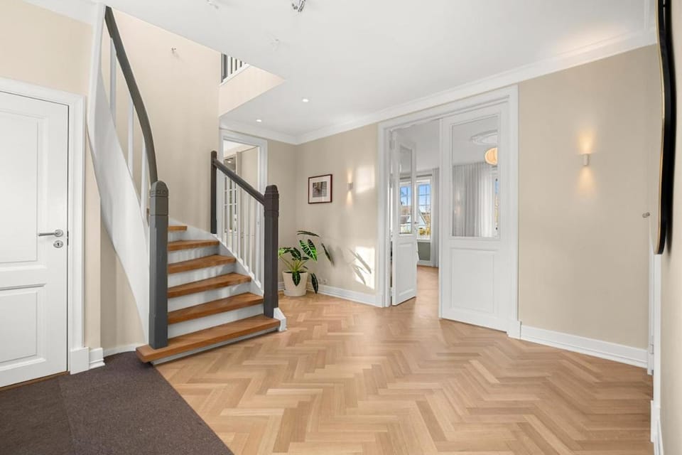 Unik villaeiendom, totalrenovert i klassisk stil Villa in Trondheim