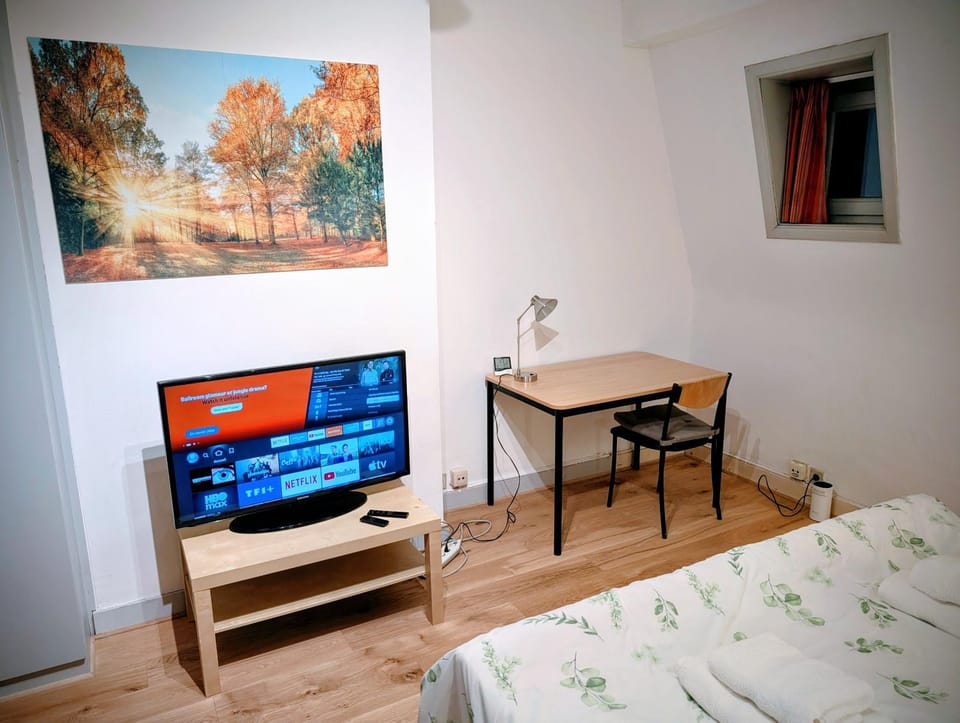 TV and multimedia, Bedroom