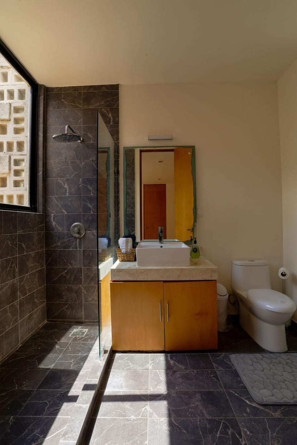 Shower, Toilet, Bathroom