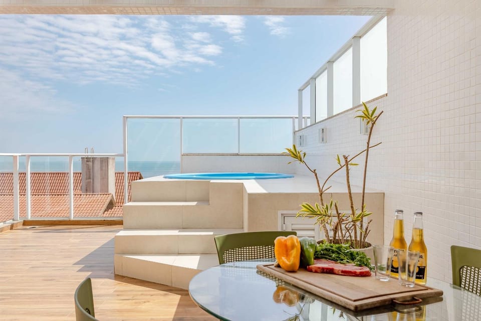Hot Tub, Sea view