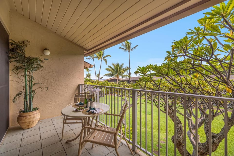 Napili Shores F248 Apartment in Kapalua