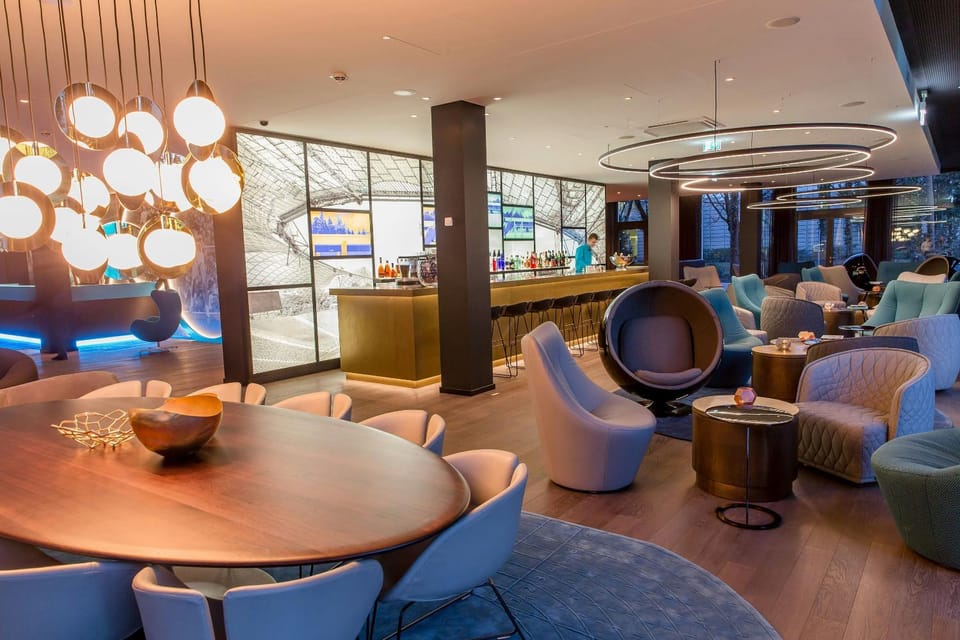 Lounge or bar