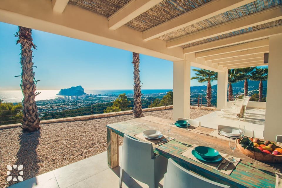 Patio, Day, Natural landscape, View (from property/room), Balcony/Terrace, Living room, Seating area, Dining area, Mountain view, Sea view