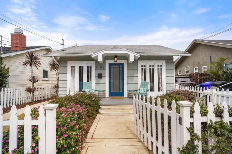 Bright and Quirky Hillcrest Craftsman House in San Diego