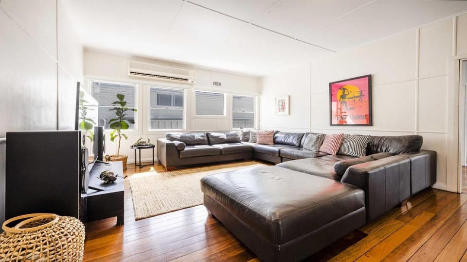 Leonards Beachshack - Lifestyle Yamba House in Yamba