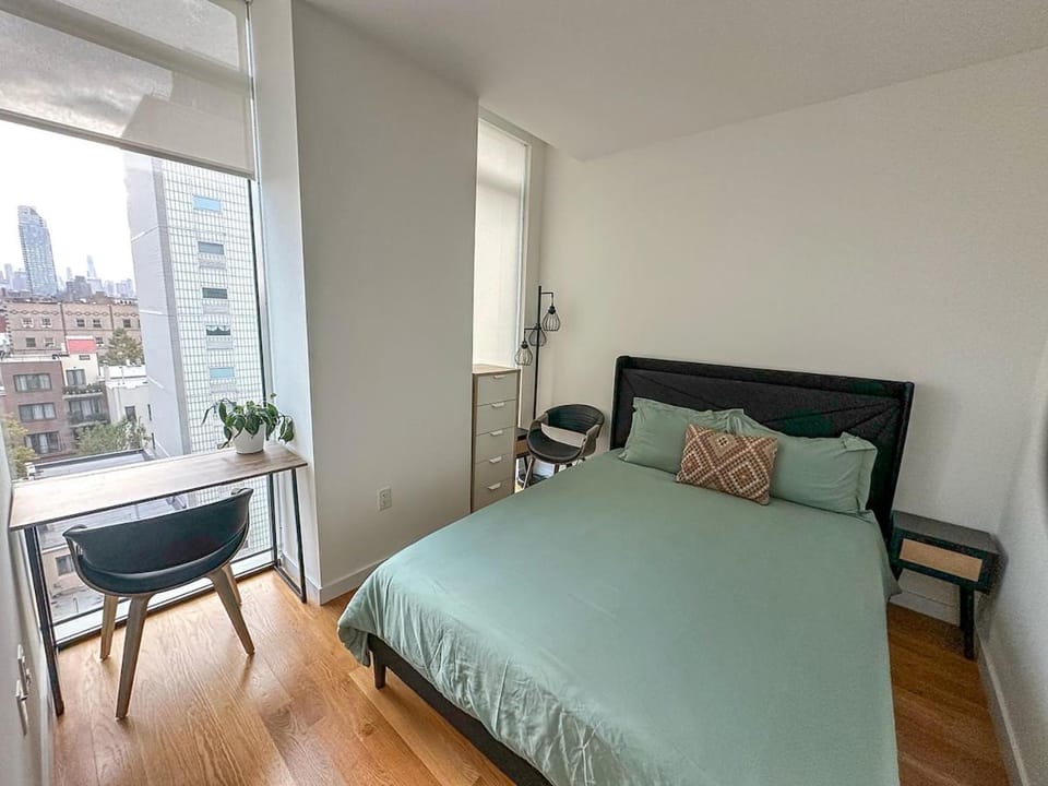 Bed, View (from property/room), Photo of the whole room, Bedroom