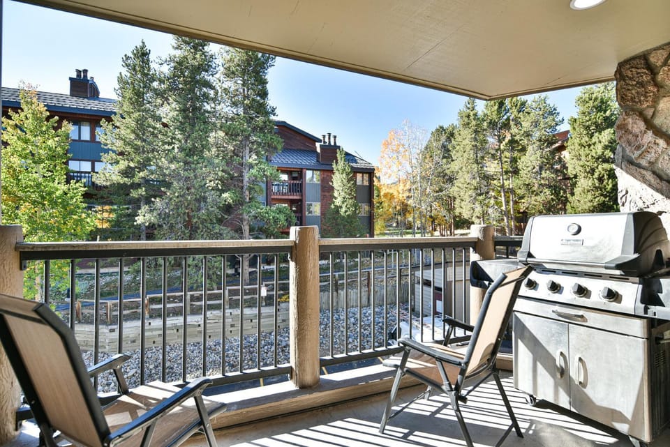 Park Place Moonstone Condo: Ski In, Downtown Breckenridge Apartment in Breckenridge