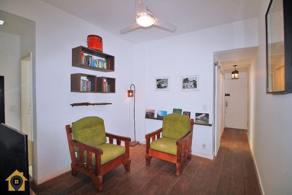 Charme e Conforto no Leme • 300m da Praia Apartment in Rio de Janeiro