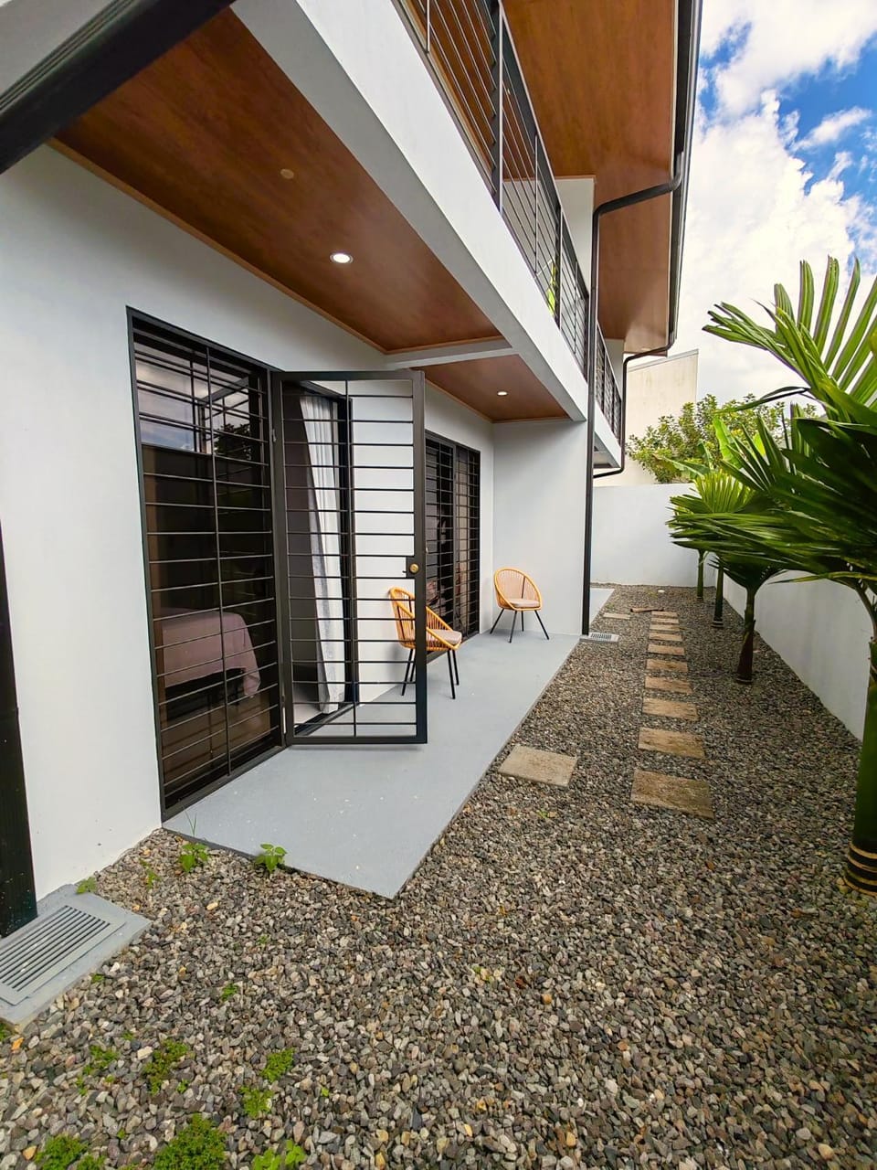 Property building, Balcony/Terrace
