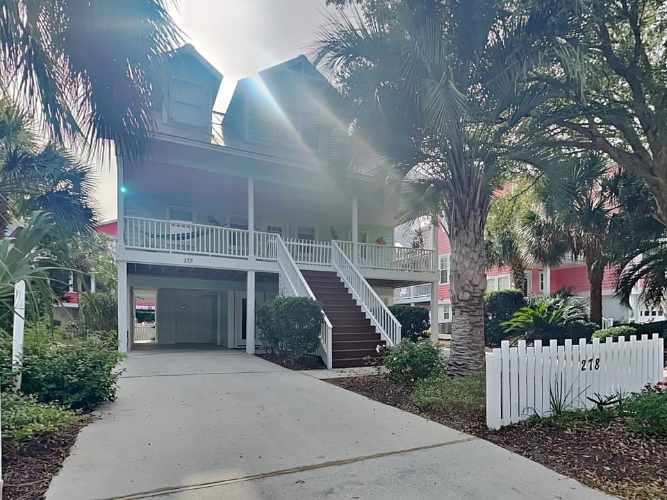In Sea State Escape House in Kure Beach