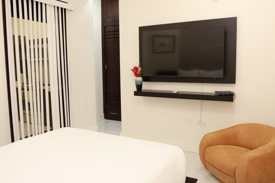CobbleStone Apartment in Kingston