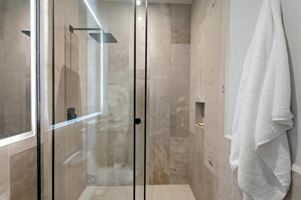 Shower, Bathroom