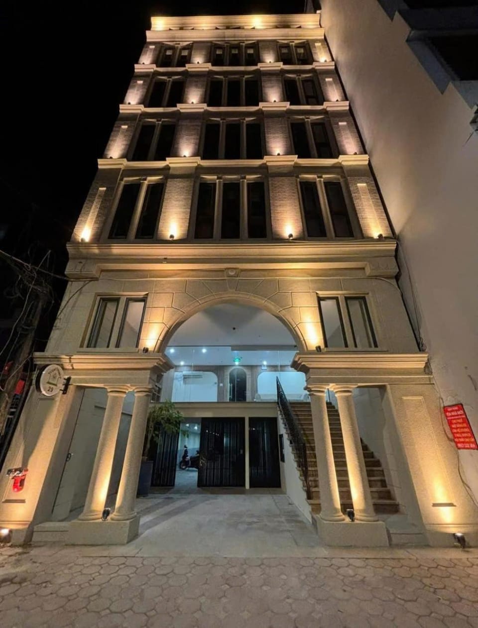 Ha Noi Light Home Apartment - Hoang Hoa Tham Street Apartment in Hanoi