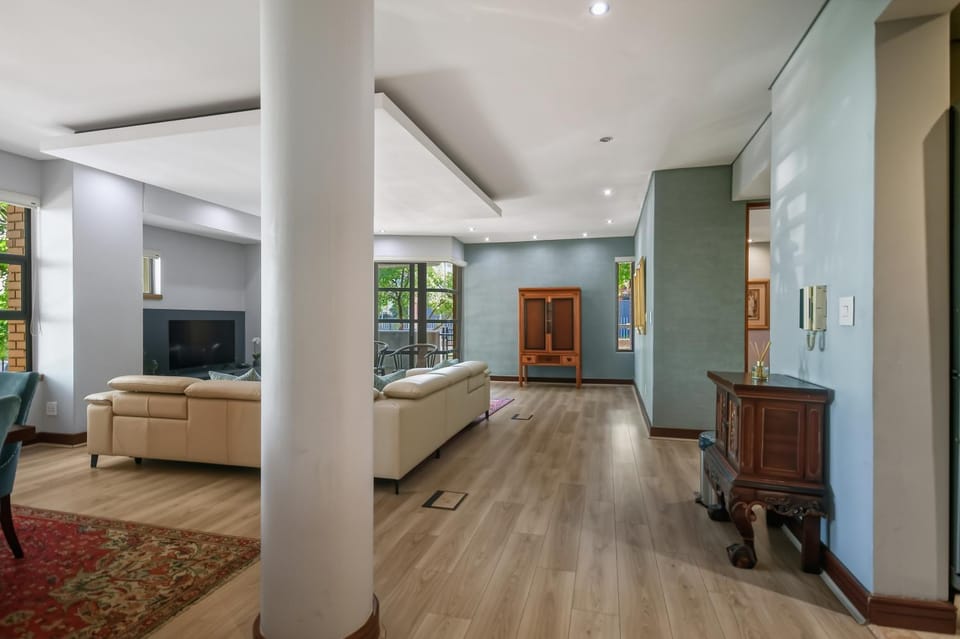 The Hana Suite by KPG - Melrose Arch Apartment in Sandton