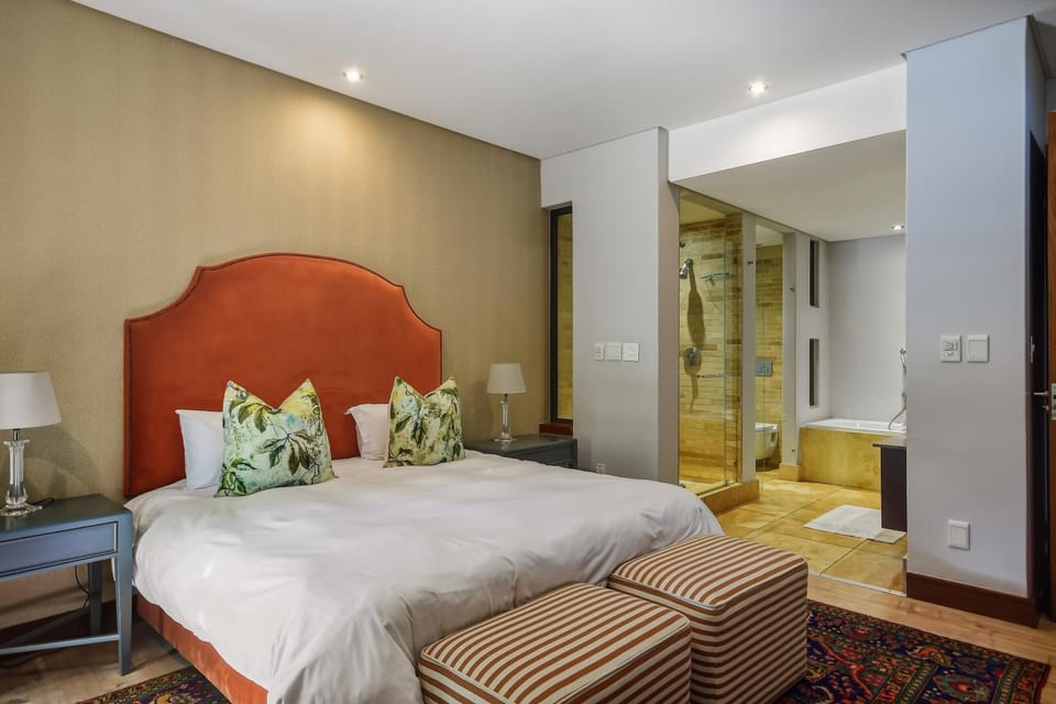 The Hana Suite by KPG - Melrose Arch Apartment in Sandton