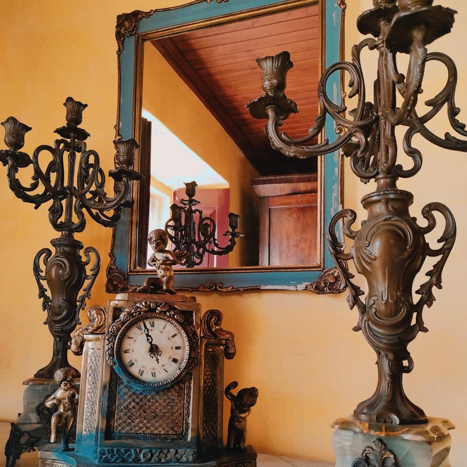 Decorative detail