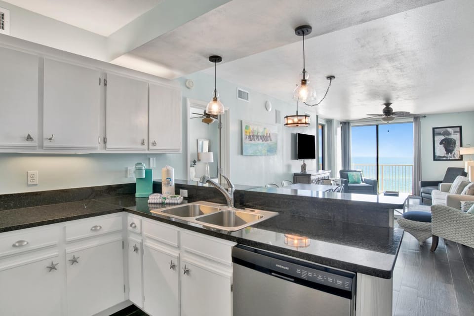 Shoalwater 605 House in Orange Beach