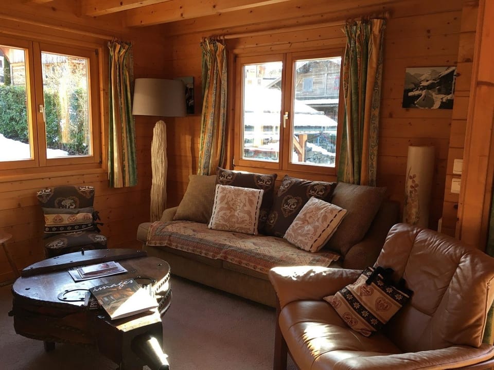 Chalet 5 chambres pour 10 personnes avec parking privé - FR-1-836-7 Chalet in Arâches-la-Frasse