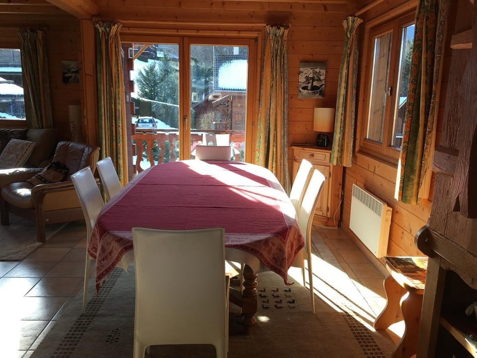 Chalet 5 chambres pour 10 personnes avec parking privé - FR-1-836-7 Chalet in Arâches-la-Frasse