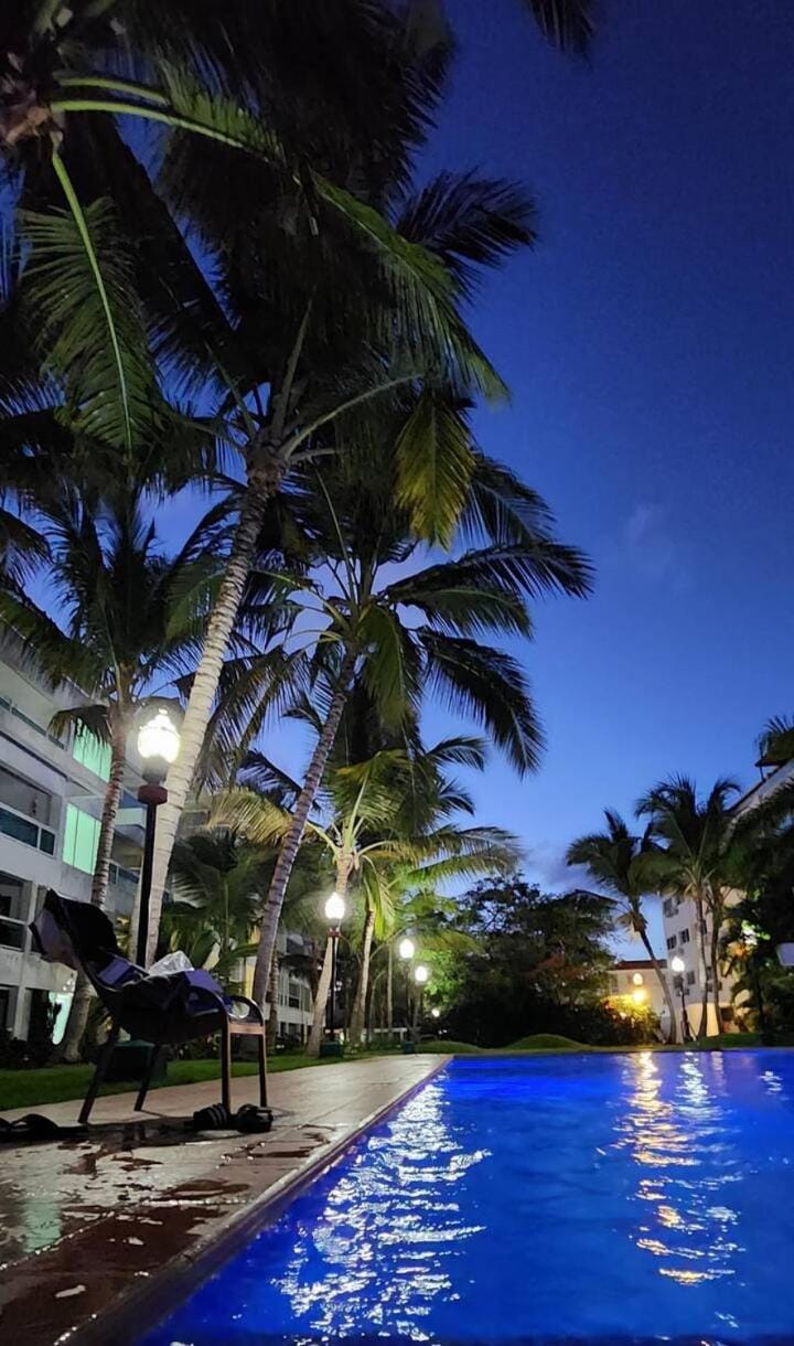 Night, Pool view