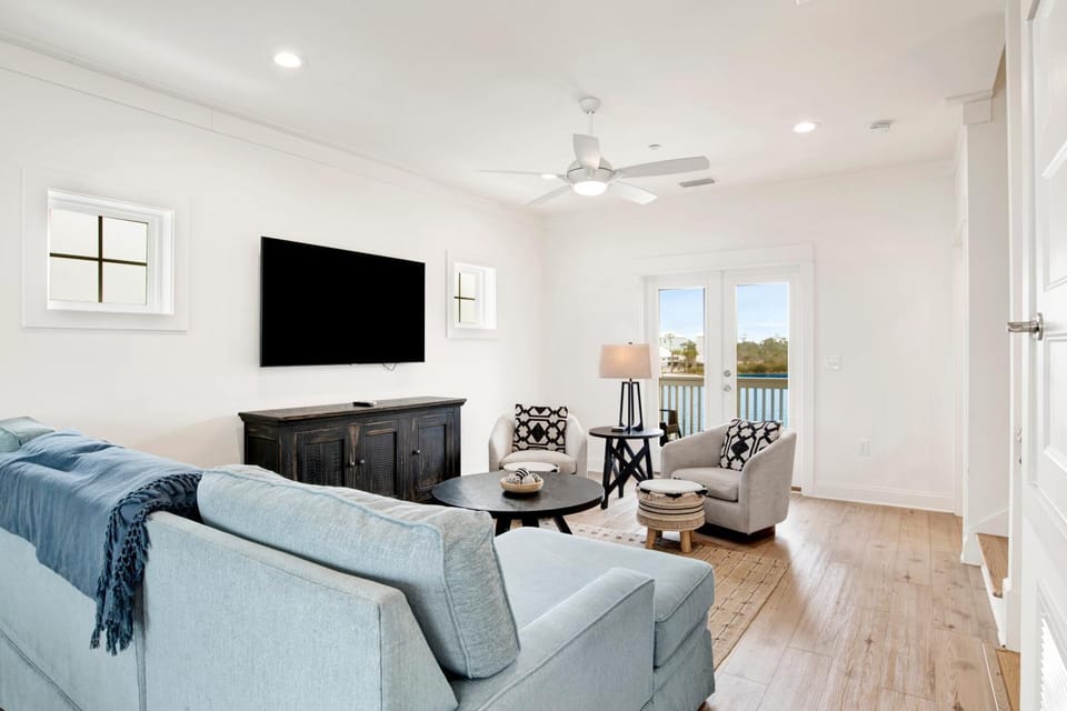 Casa de Sol at Summer Salt House in Orange Beach