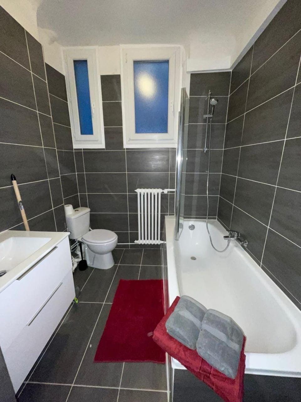 Toilet, Bathroom, Bath, internet, towels