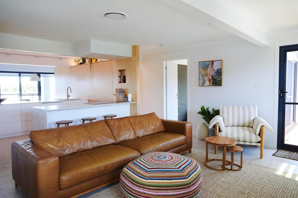 Lounge or bar, Seating area