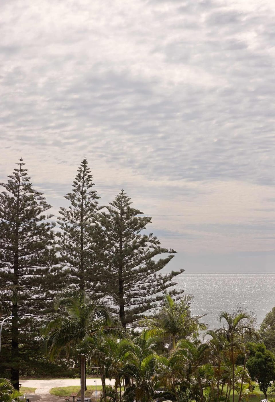 Eskape by Khove Apartment in Burleigh Heads