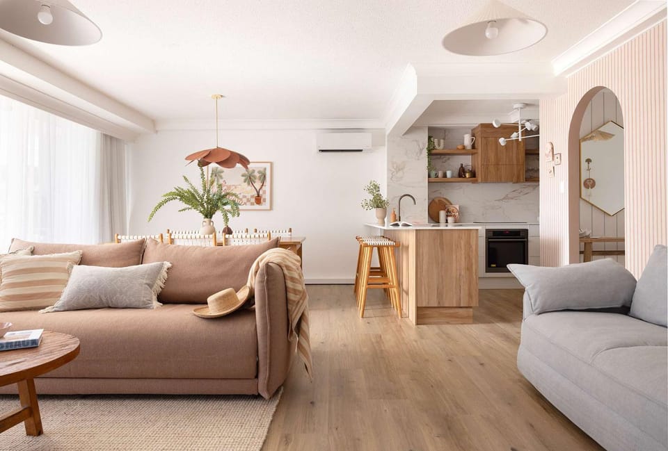 Eskape by Khove Apartment in Burleigh Heads