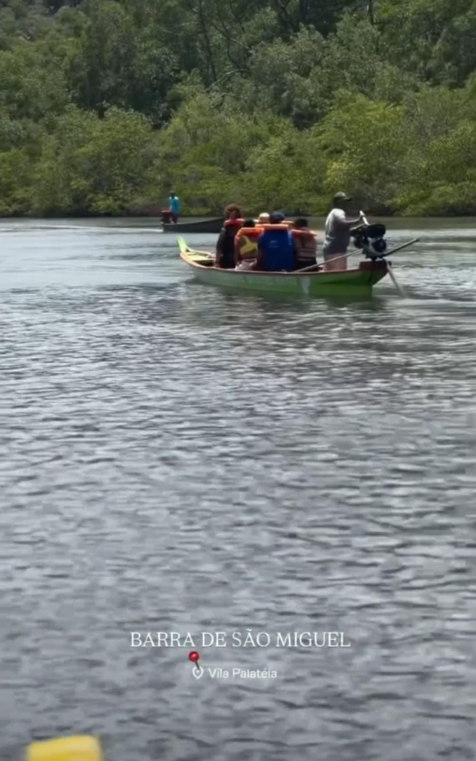 Day, People, Natural landscape, Activities, Lake view, River view, group of guests
