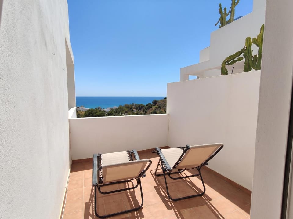 Balcony/Terrace, Sea view, sunbed