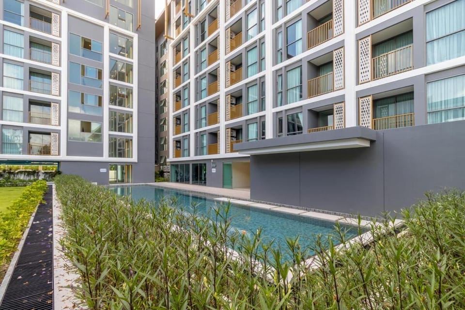 C247 Brand-New Condo with Pool, Gym & Beach Nearby Apartment in Choeng Thale