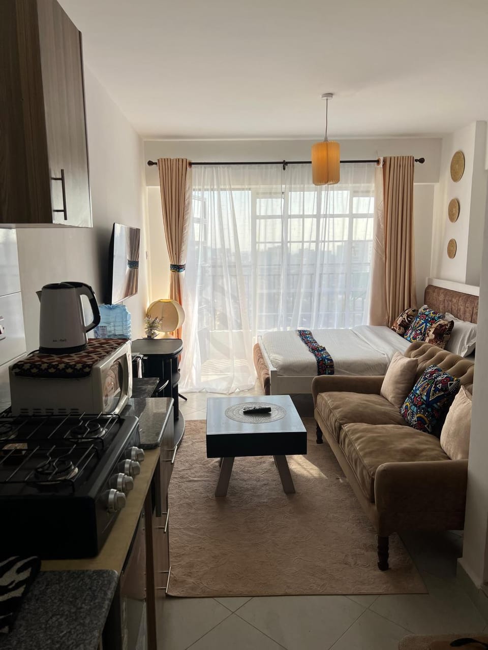 Rige's Furnished Studio Grand Midtown Apartment in Nairobi