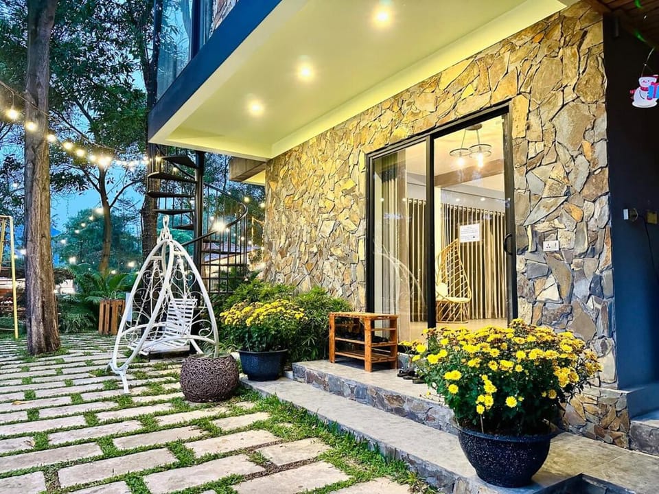 European Glass House- Căn Nhà Kính Châu Âu - Moon Villa Sóc Sơn Villa in Hanoi