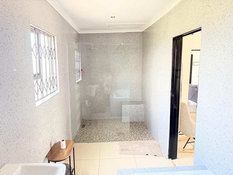 Latifahs Home Apartment in North West, South Africa