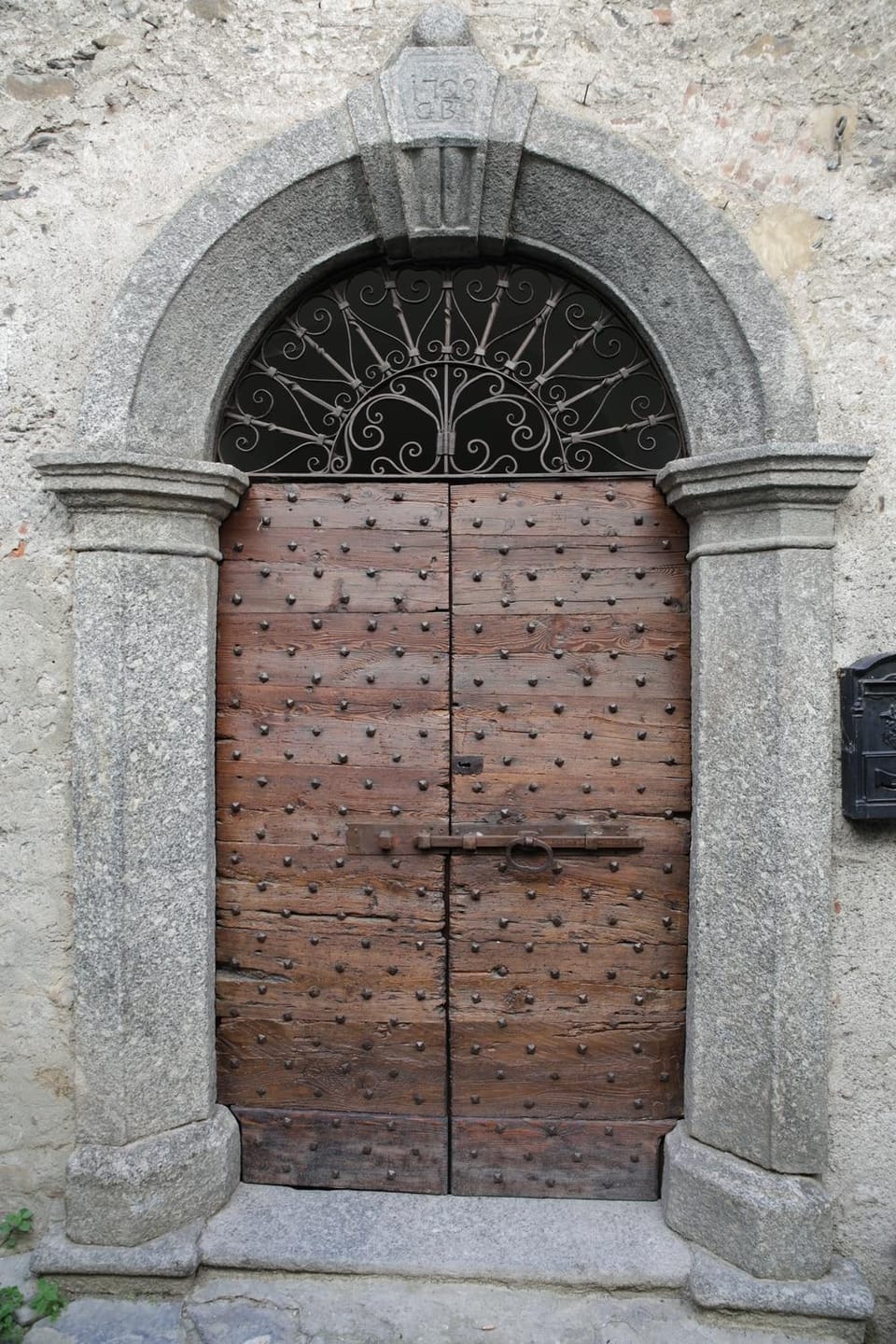 Decorative detail