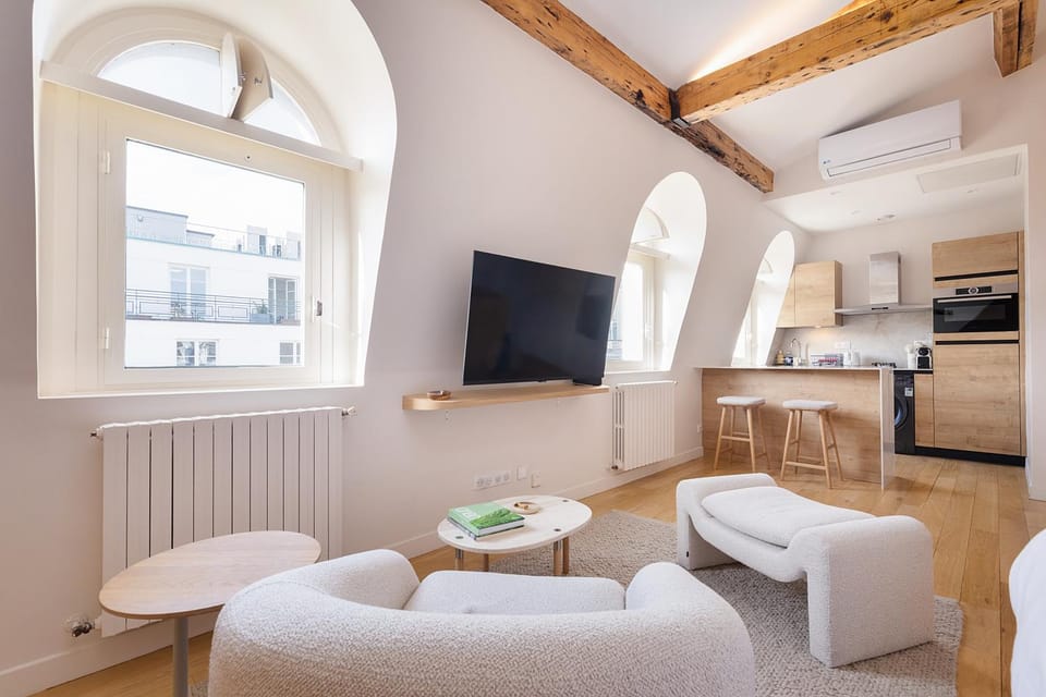 Wonderful Apartment near Champs-élysées Apartment in Paris
